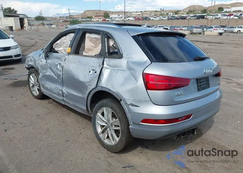2016 Audi Q3 2.0T Premium Plus z USA, uszkodzony, nr VIN WA1EFCFS8GR007065